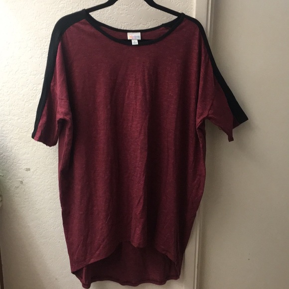 LuLaRoe Tops - Lularoe L Short Sleeve Top